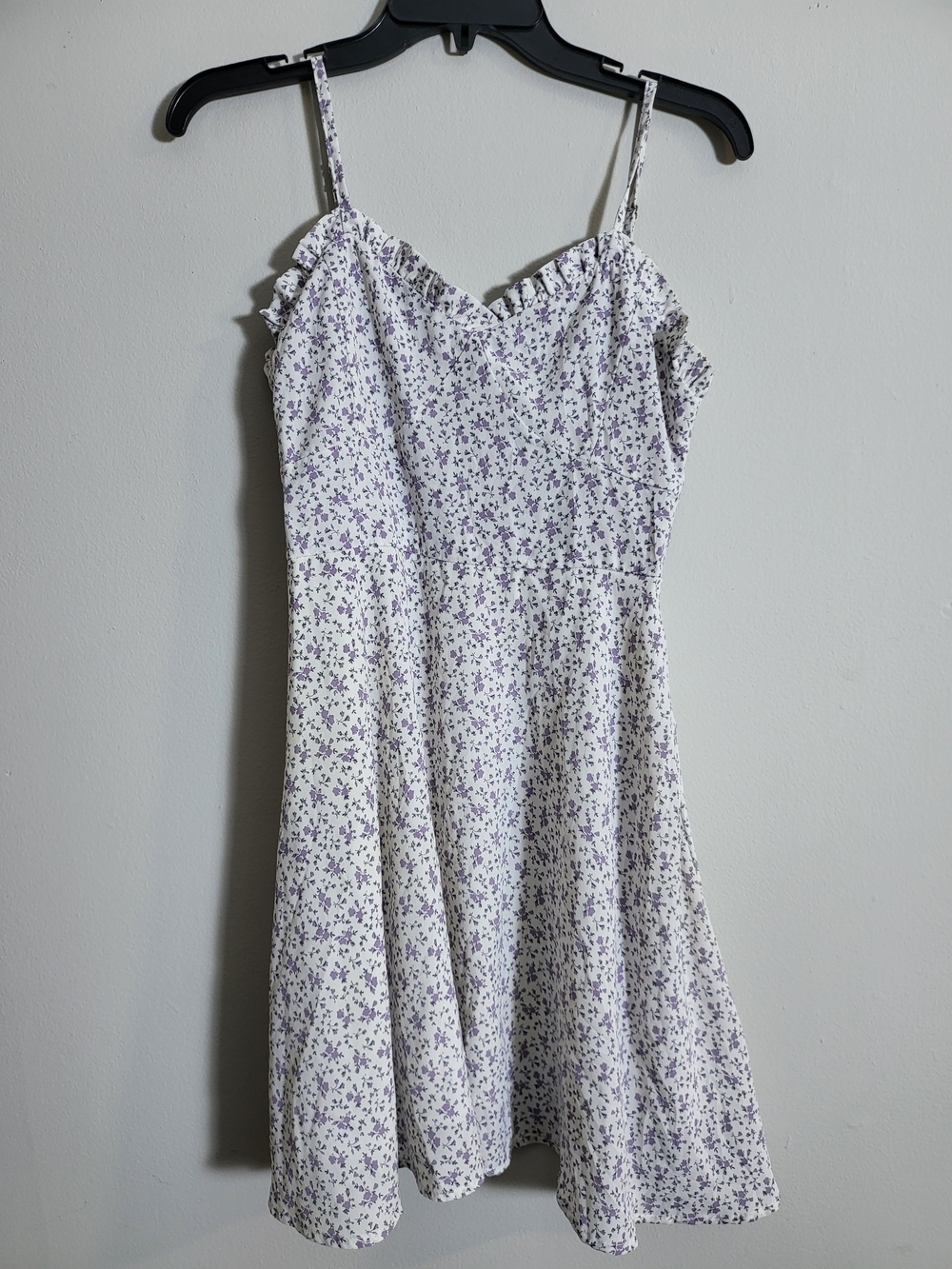 Floral Spaghetti-Strap Sundress in White and Lavender